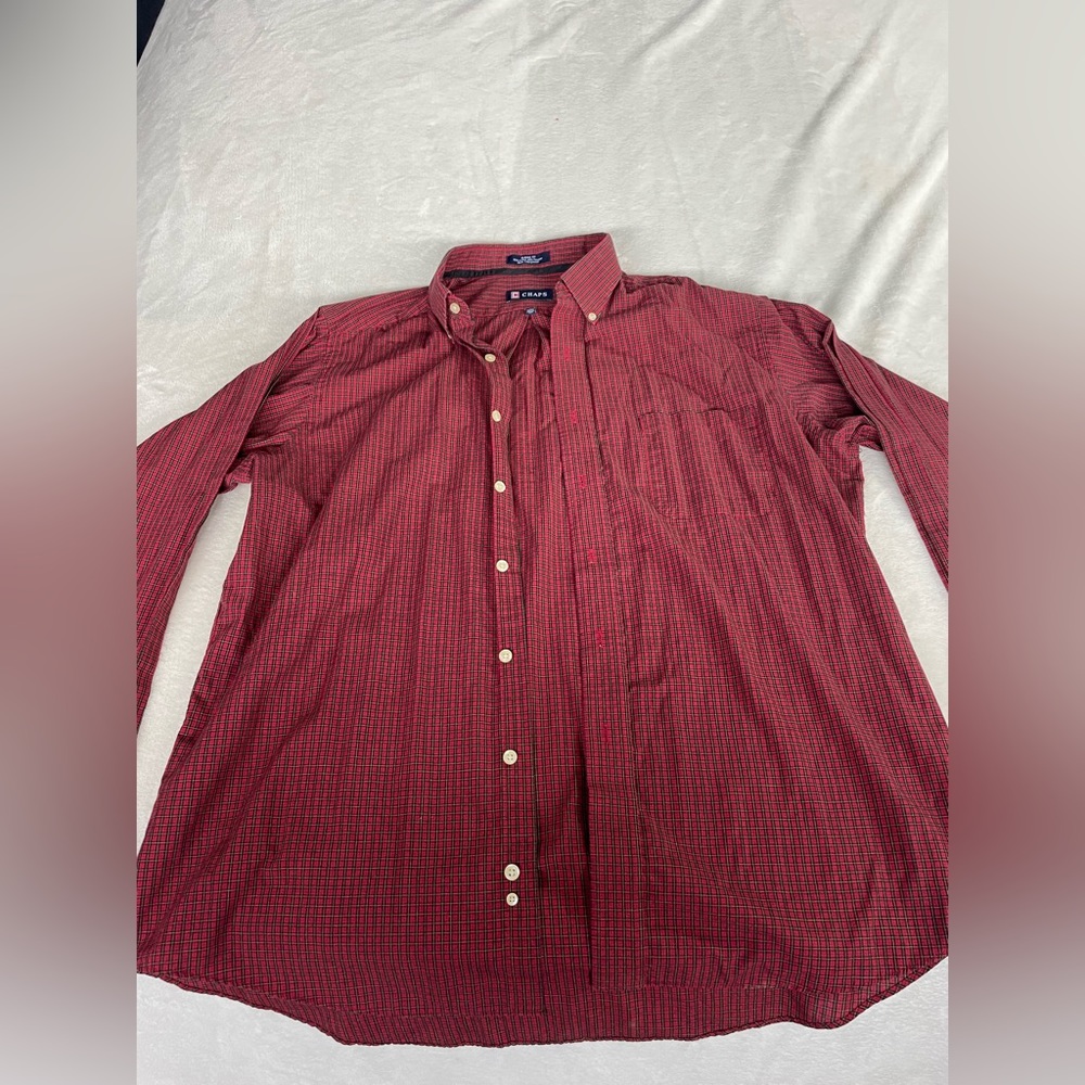 Men’s long sleeve, plaid button up. Like new